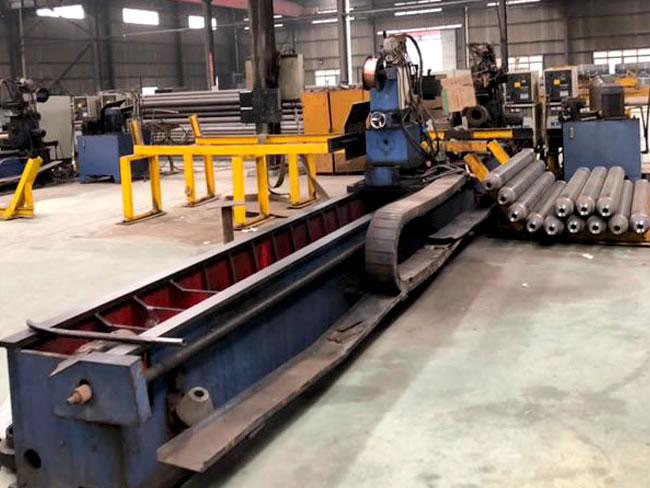 龙海网架自动焊设备